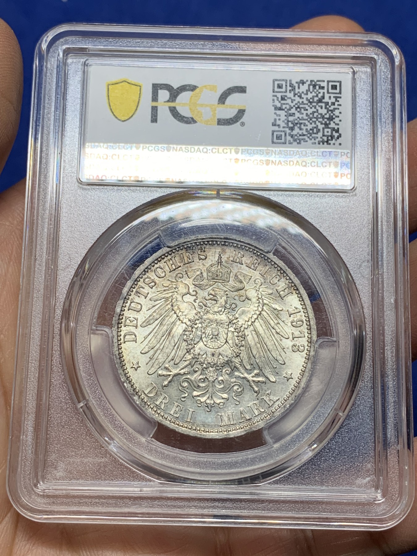 《竞宝斋》第225场-周日，周一，周二 3场 (全场包邮) PCGS-MS65 德意志帝国普鲁士王国1913年威廉二世军装3马克银币，好彩，高分好状态。