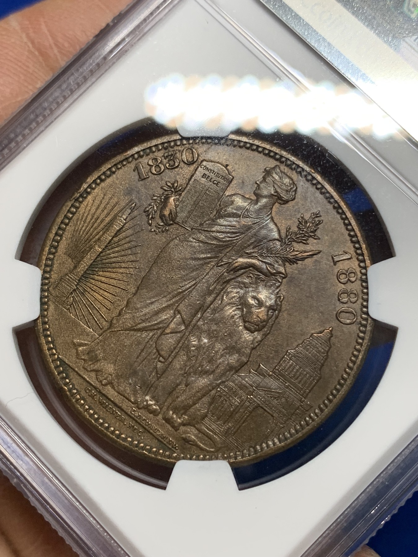 《竞宝斋》第225场-周日，周一，周二 3场 (全场包邮) NGC AUD 1880年比利时5法郎铜章