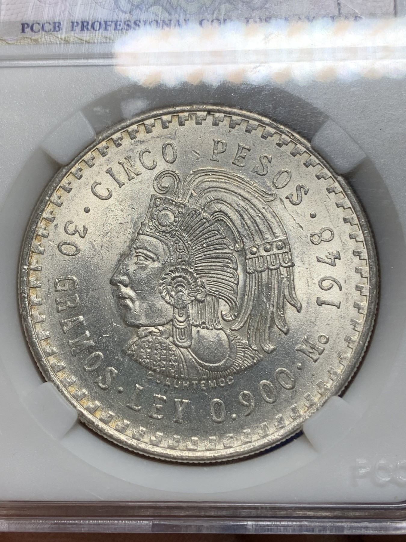 《竞宝斋》第225场-周日，周一，周二 3场 (全场包邮) 1948年墨西哥5比索大银币，经典印第安头像！车轮原光。