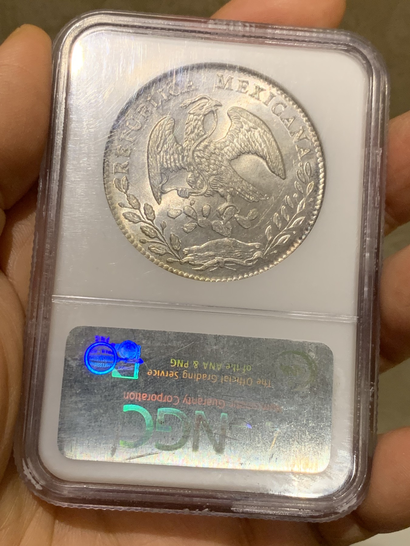 《竞宝斋》第225场-周日，周一，周二 3场 (全场包邮) NGC MS63 墨西哥1875年Go版花边鹰洋8瑞尔银币 中期鹰 状态极佳