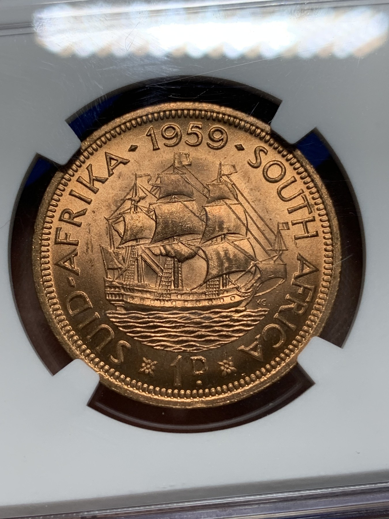 《竞宝斋》第225场-周日，周一，周二 3场 (全场包邮) NGC-MS64 伊丽莎白二世1959年英属南非1便士铜币，光度好收藏一步到位