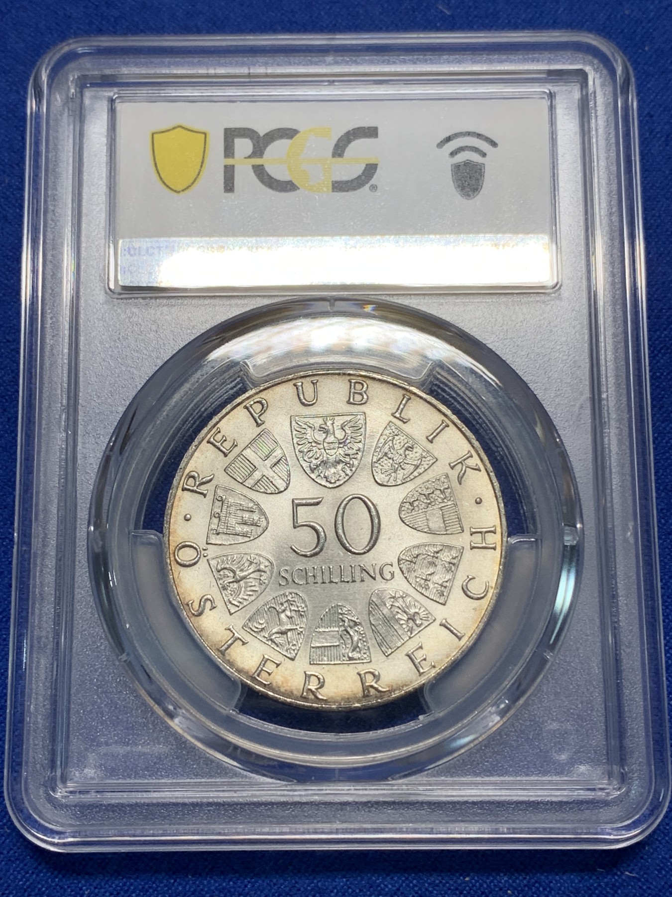 《竞宝斋》第225场-周日，周一，周二 3场 (全场包邮) PCGS MS66 1970年奥地利50先令纪念银币 仅一枚更高分 非常漂亮的环彩！