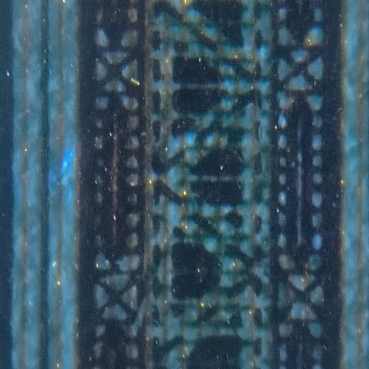 一线荧光币第345期拍场 爱藏评级8001DQ8655金满堂背红，双面金沙，难寻稀少好货，实物非常漂亮，DQ86556392，全程无四七，评级币单张，数量有限，喜欢的朋友一定不要错过