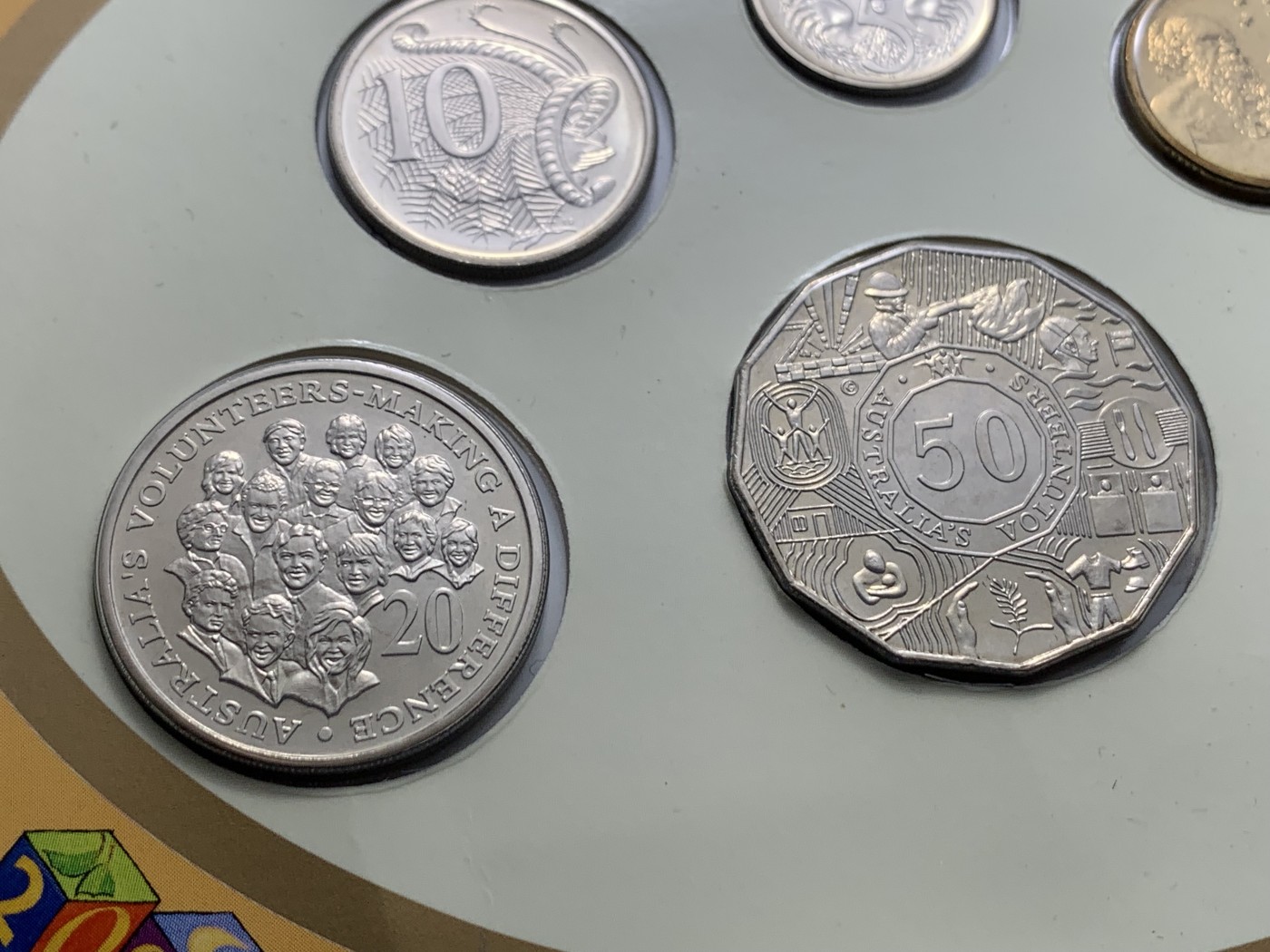 《竞宝斋》第225场-周日，周一，周二 3场 (全场包邮) 澳大利亚2003年Baby Coin Set 少见套币品种 含铜章和一澳元纪念币