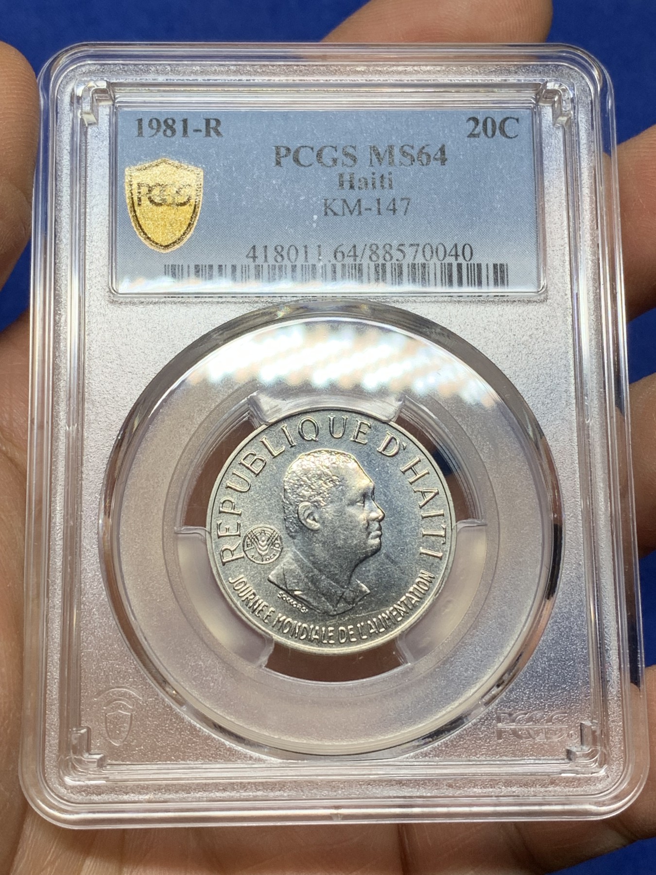 《竞宝斋》第225场-周日，周一，周二 3场 (全场包邮) 4枚一组 PCGS 清年份unc-ms 海地前总统、独裁者 让-克洛德·杜瓦利埃 1981年fao套币