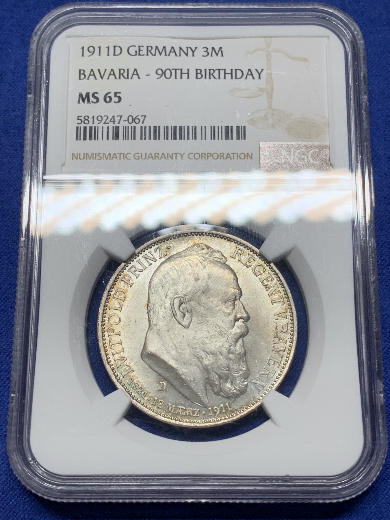 《竞宝斋》第225场-周日，周一，周二 3场 (全场包邮) NGC MS65 德国1911年巴伐利亚柳特波德90大寿3马克银币