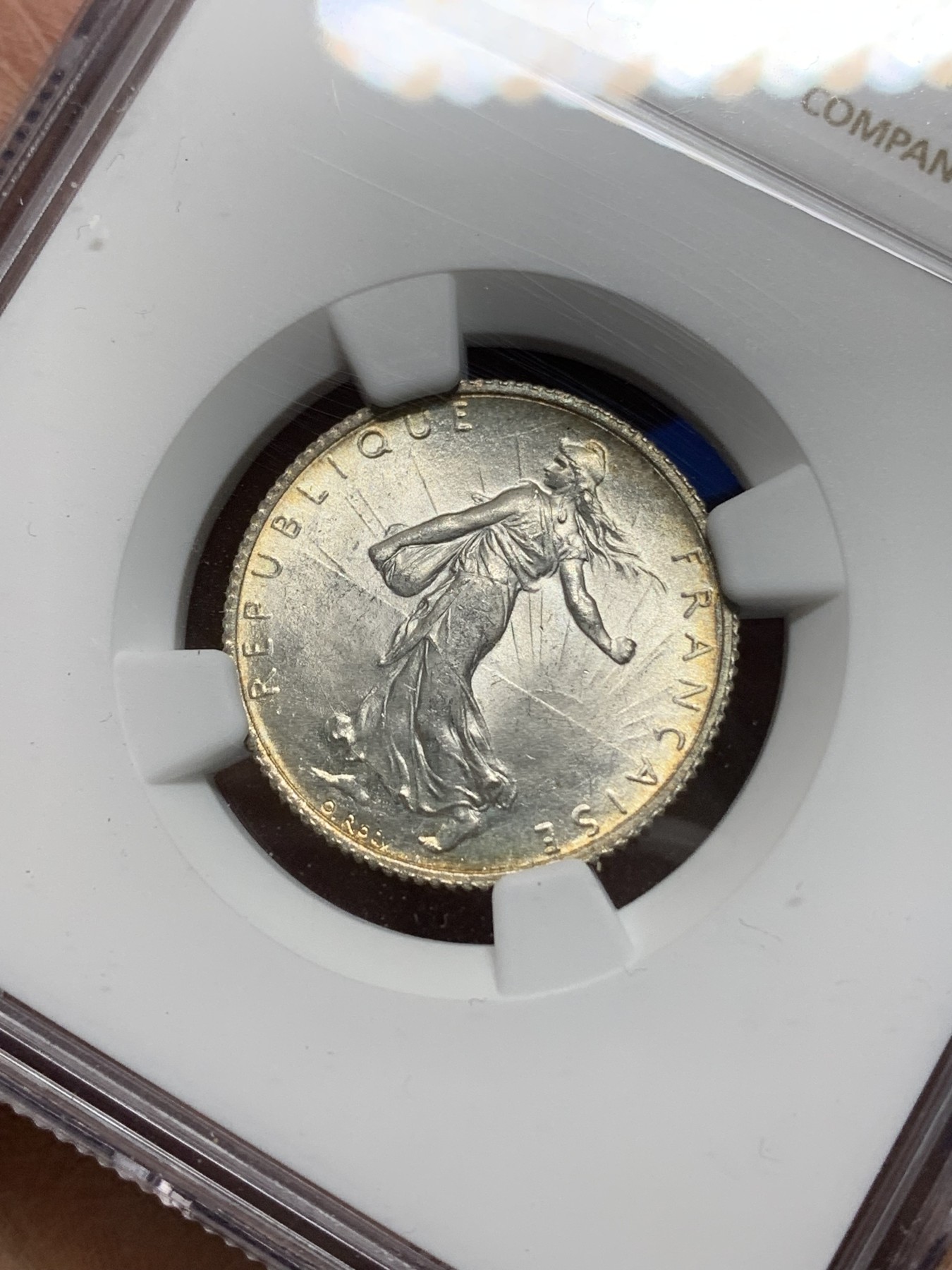 《竞宝斋》第225场-周日，周一，周二 3场 (全场包邮) NGC MS64 法国1916年播种女神1法郎银币