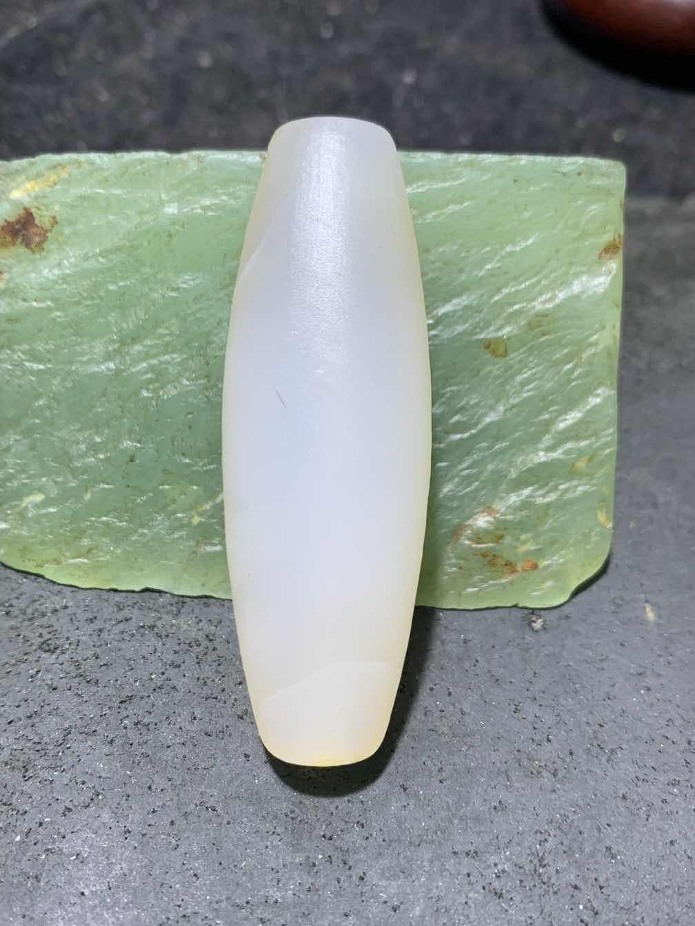 精美亚光高玉化海洋玉髓手工俏色巧雕龙鱼大桶珠一个