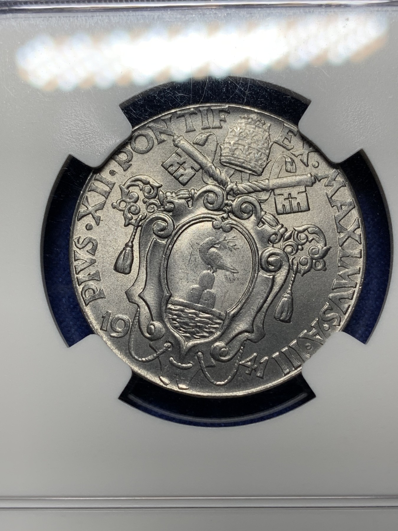 《竞宝斋》第225场-周日，周一，周二 3场 (全场包邮) NGC MS65 梵蒂冈1941年2里拉，高分好品