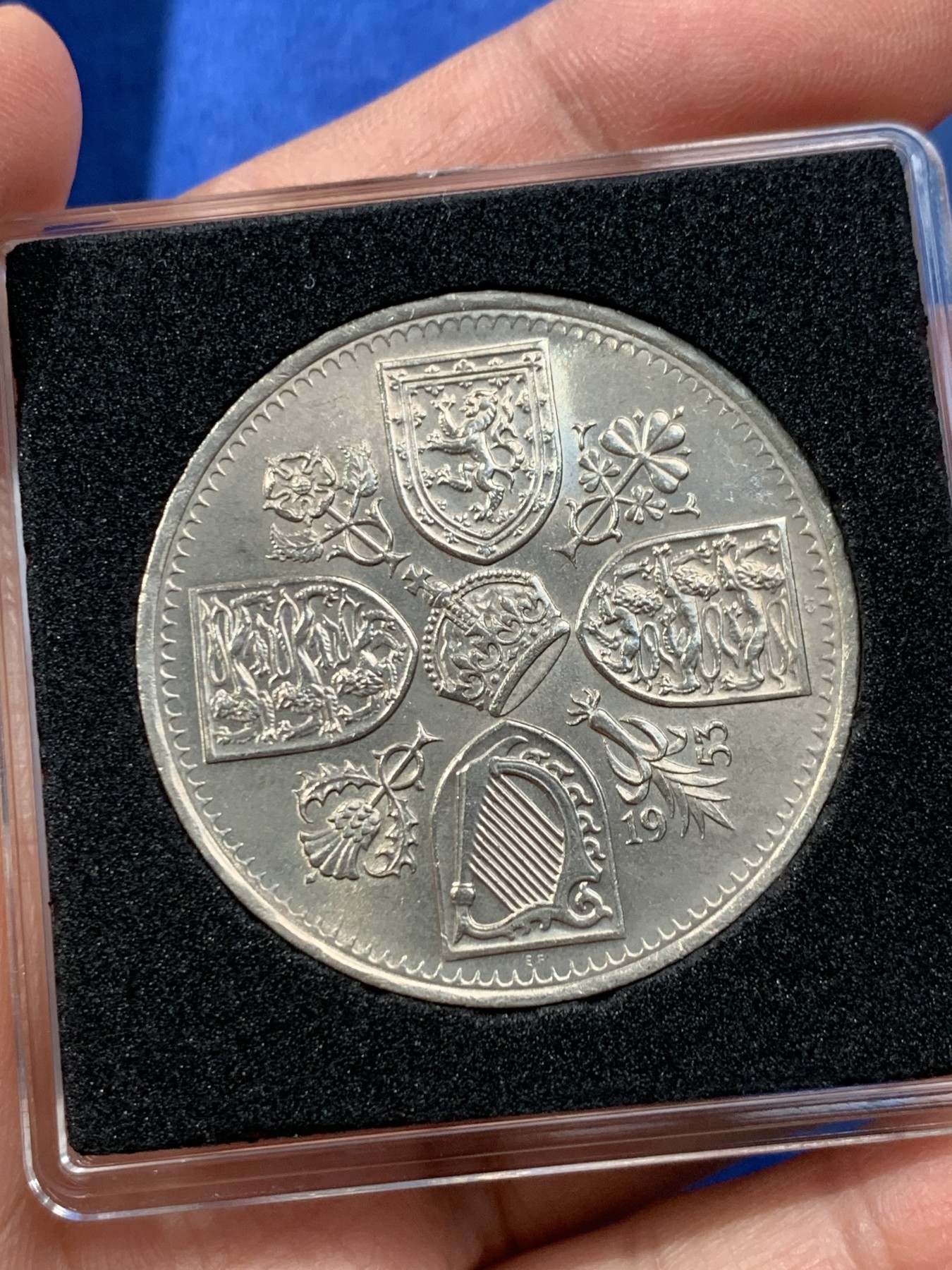 《竞宝斋》第225场-周日，周一，周二 3场 (全场包邮) 英国1953伊丽莎白女王加冕元年纪念5先令镍币 38.61mm