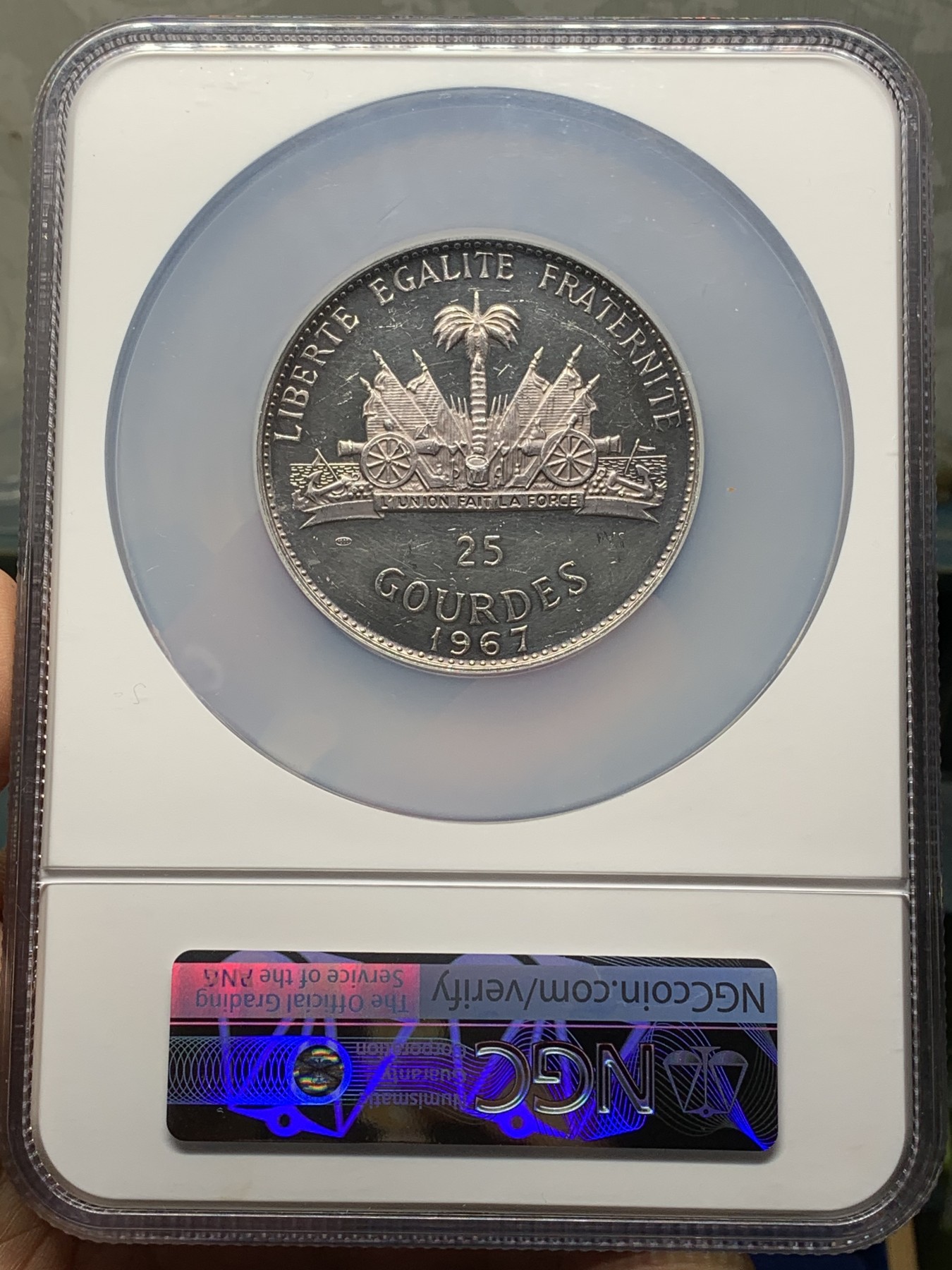《竞宝斋》第225场-周日，周一，周二 3场 (全场包邮) NGC PROOF  海地 1967年 十周年革命纪念25G精制大银币 118克纯银 加厚大盒装