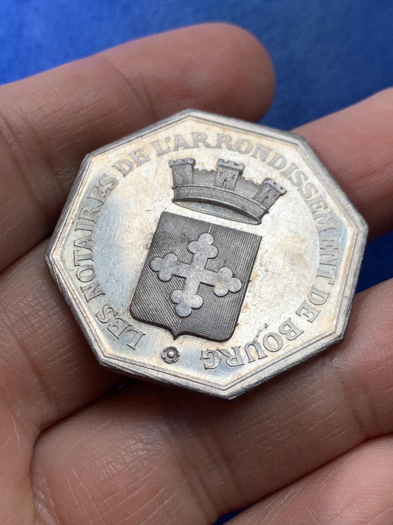 《竞宝斋》第225场-周日，周一，周二 3场 (全场包邮) 法国八角代用银币，丰饶角边铭，对边直径36mm，重量19.33g