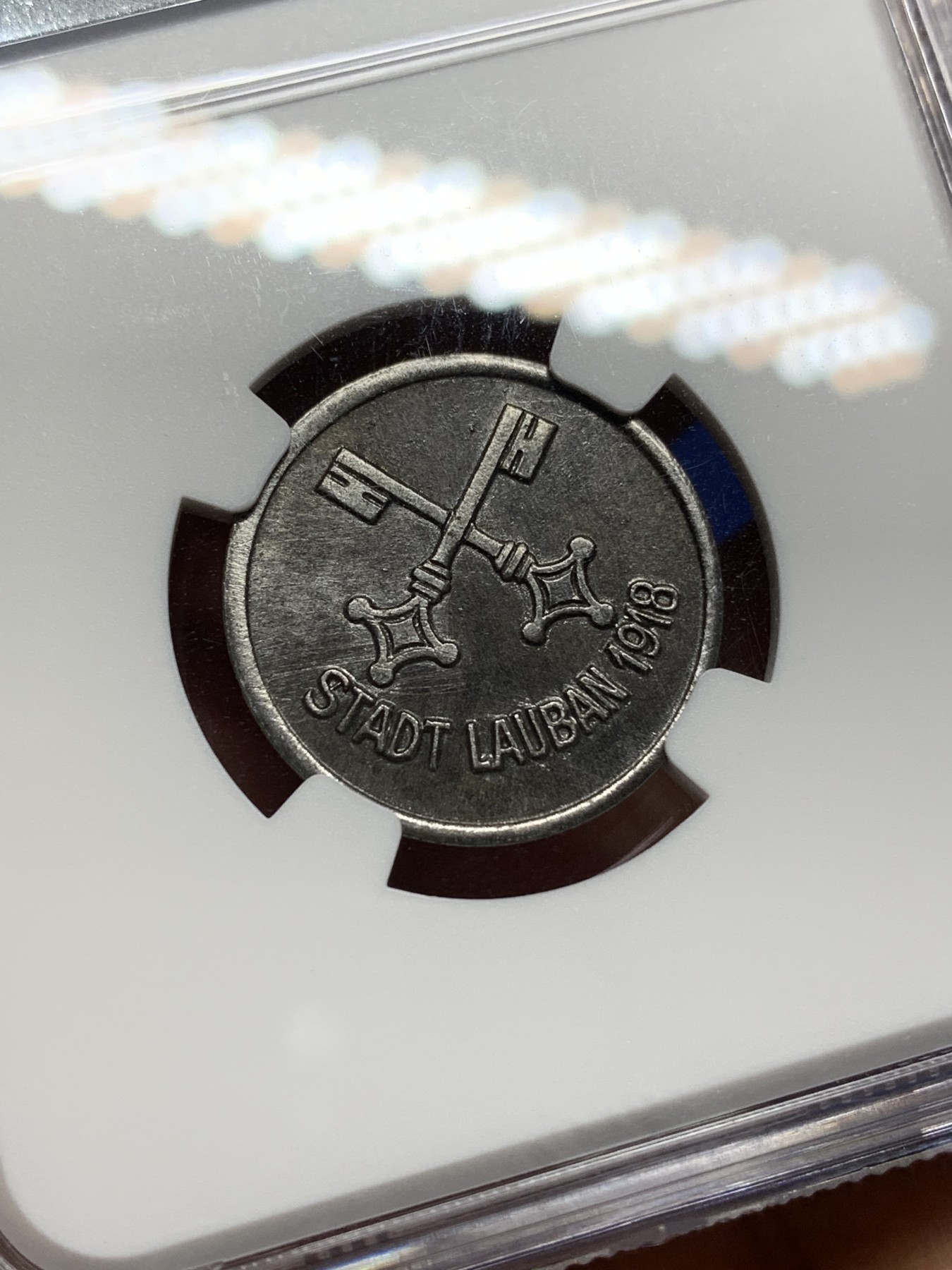 《竞宝斋》第225场-周日，周一，周二 3场 (全场包邮) NGC UNC 德国 德紧 1918 劳班芬克 10芬妮