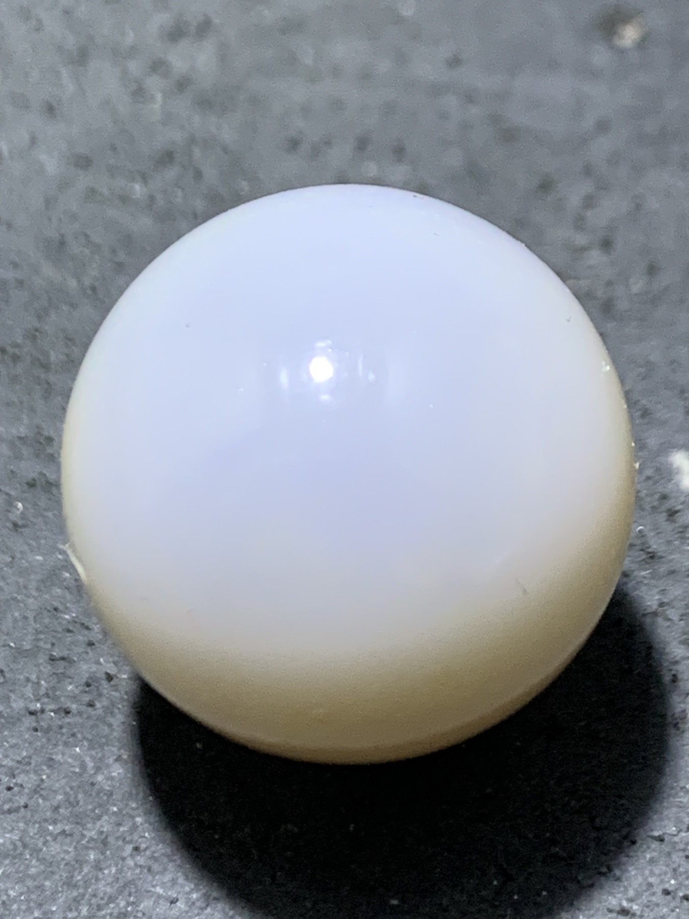 精美高玉化亚光海洋玉髓手工俏色巧雕牡丹随形2.0随形圆珠一个！