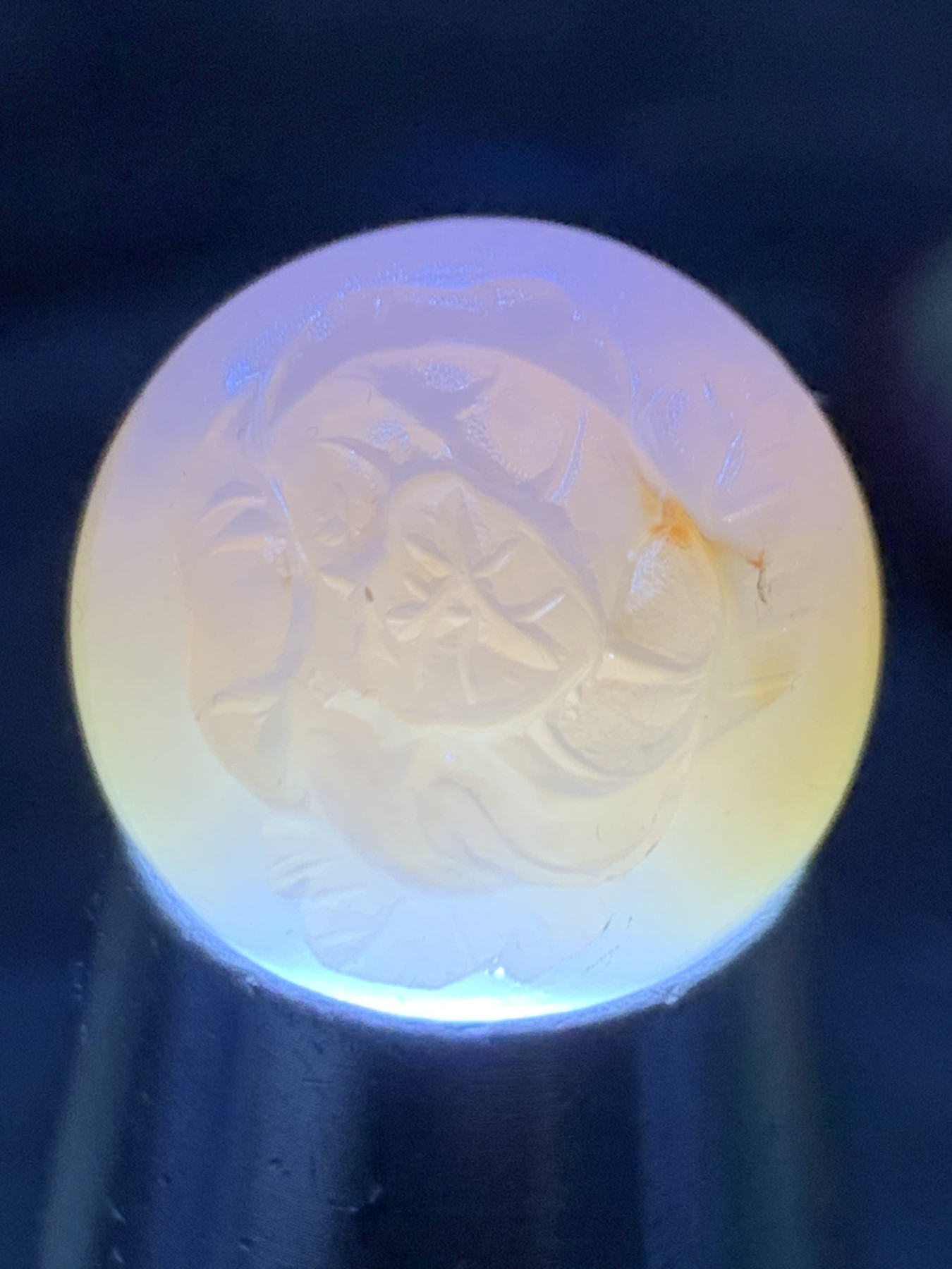 精美高玉化亚光海洋玉髓手工俏色巧雕牡丹随形2.0随形圆珠一个！