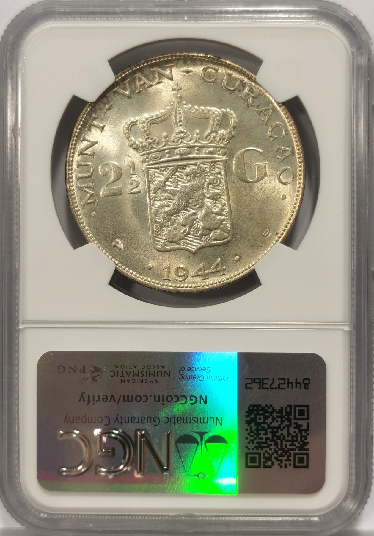 博洋堂世界钱币拍卖第057期（全场包邮） NGC MS64 1944年荷属库拉索2.5盾大银币，丹佛厂代铸，黄油转光，打制上佳。