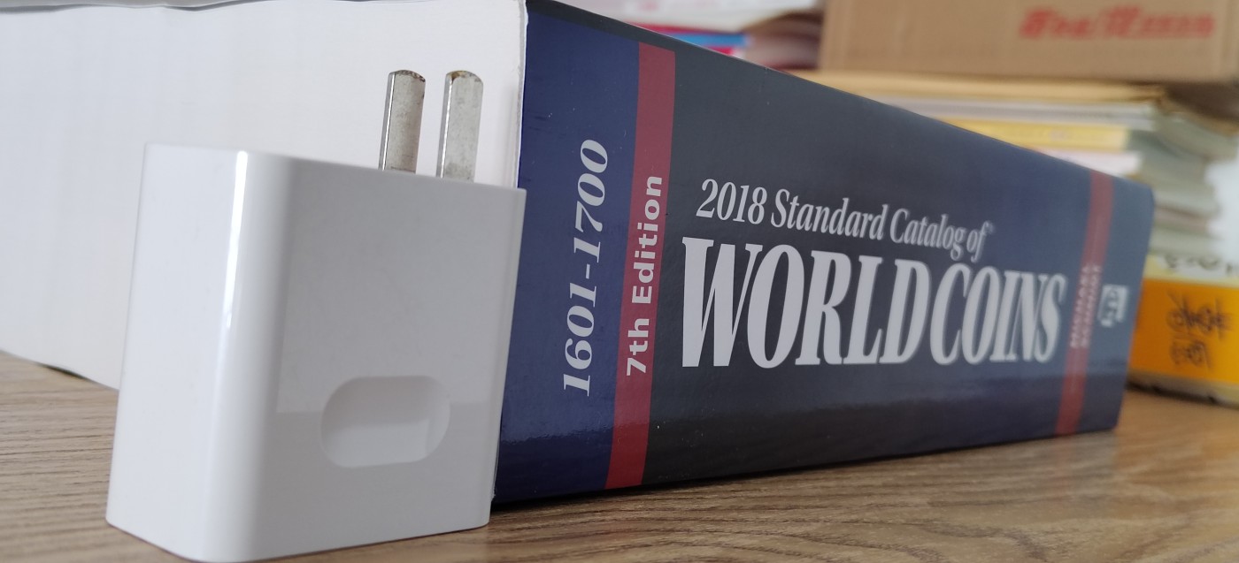 博洋堂世界钱币拍卖第057期（全场包邮） 全新克劳斯1601~1700（最新第7版）保全新原品 无磕无折 1600多页接近6斤的绝版的原装正版书 老泰勒收录详实 收藏自用皆可 包顺