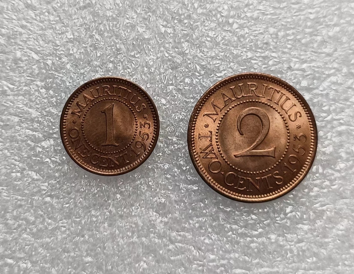 瓶子🏺第122期拍卖会 毛里求斯1-2分铜币 1953年原光 英国女王伊丽莎白二世女王版