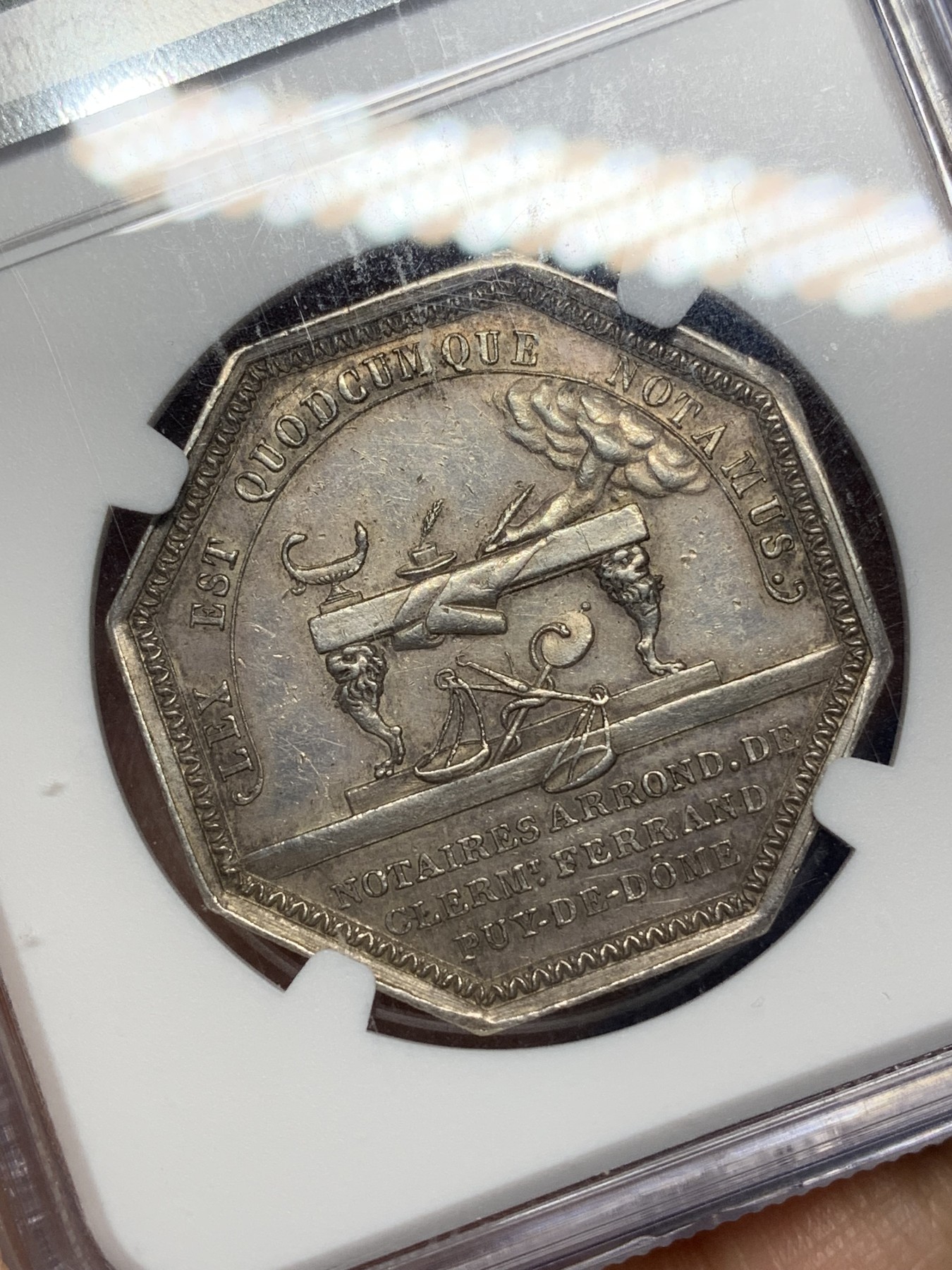 《竞宝斋》八角与章专场 第226场-周日，周一，周二 3场 (全场包邮) NGC-MS61 19世纪法国拿破仑一世克莱蒙公证人八角银质代币