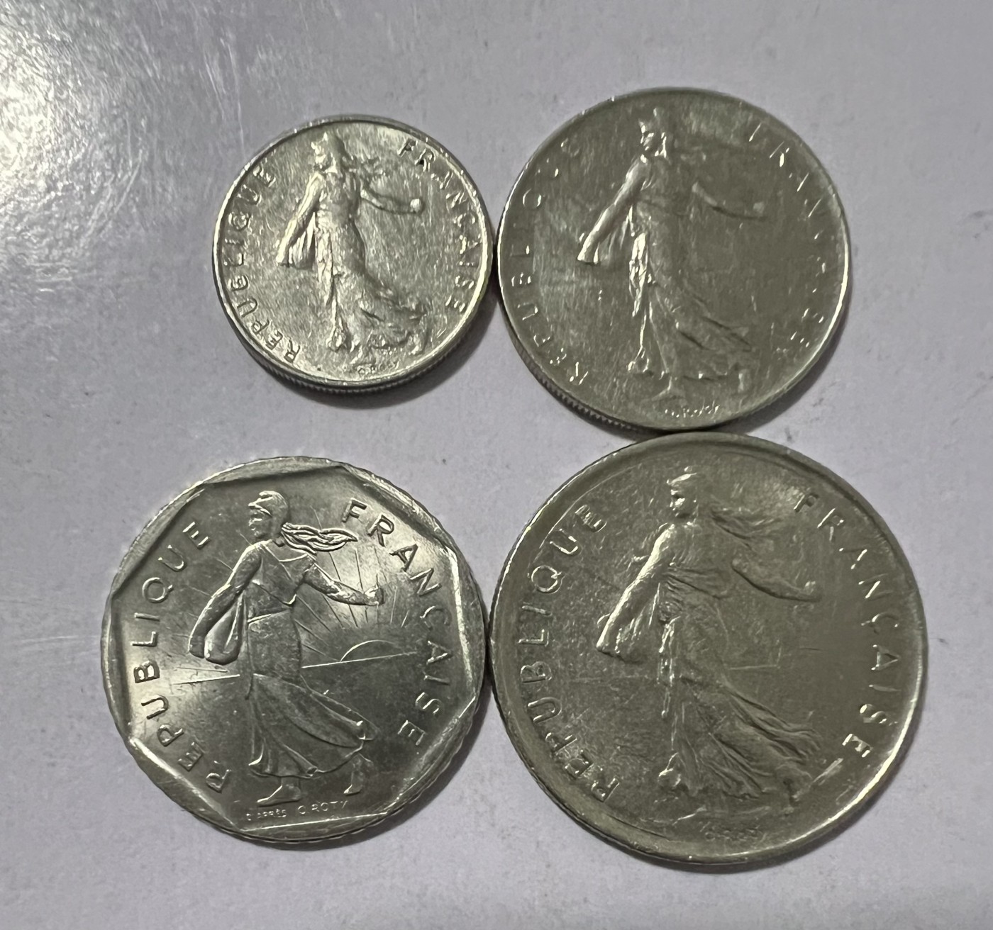 【易洋钱喜】第31场 国外硬币专场 法国1/2-5法郎一套