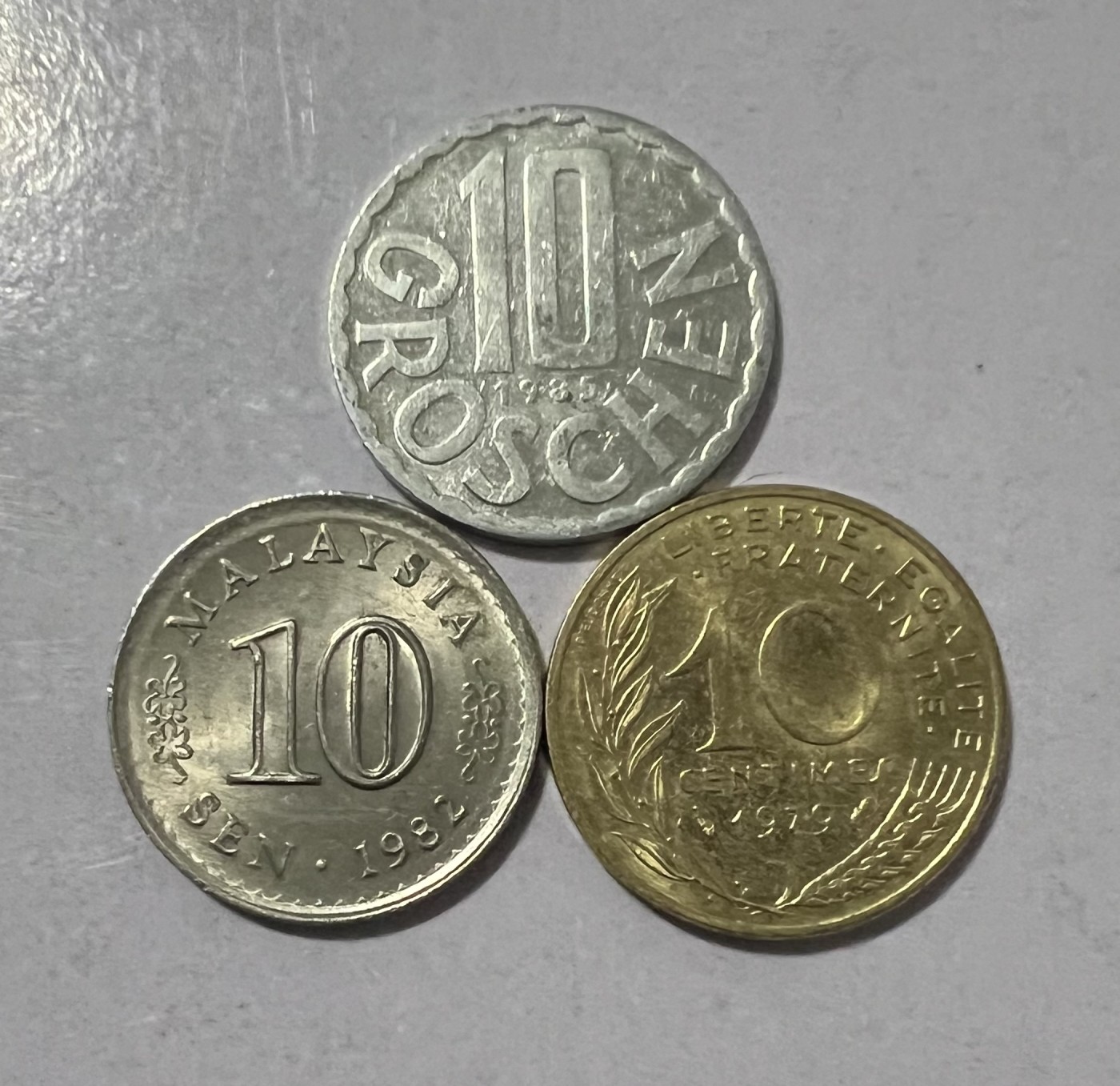 【易洋钱喜】第31场 国外硬币专场 散币面值10分3枚