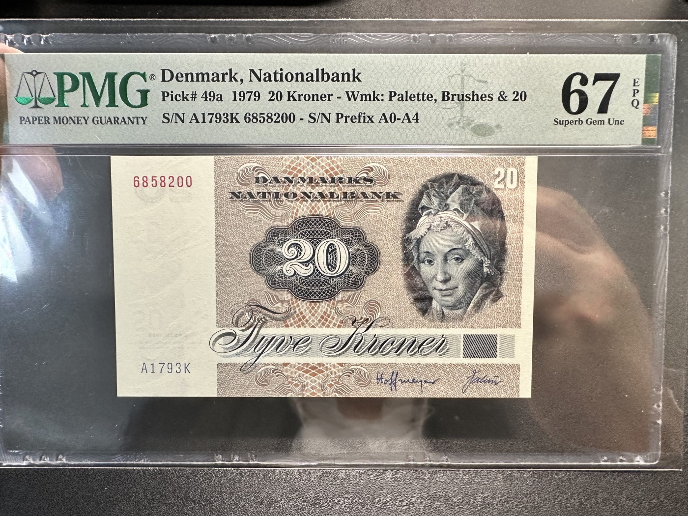 《外钞收藏家》第三百二十三期 1979年丹麦动物版20克朗 无47 PMG67