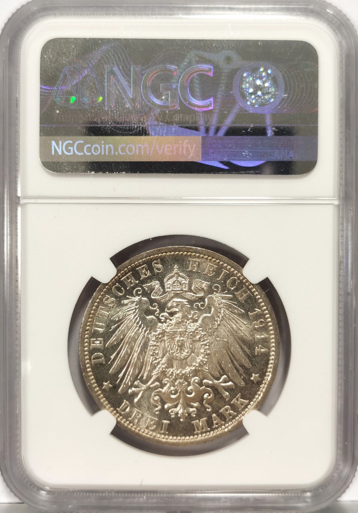博洋堂世界钱币拍卖第057期（全场包邮） 1914年德国普鲁士威廉二世戎装登基25周年纪念3马克银币NGC-MS62，原汁原味老包浆，包浆醇厚，币面清爽干净又漂亮，打制精美，获得更高评分数量才70枚，14年版威二军装比13年版MS级的少了许多