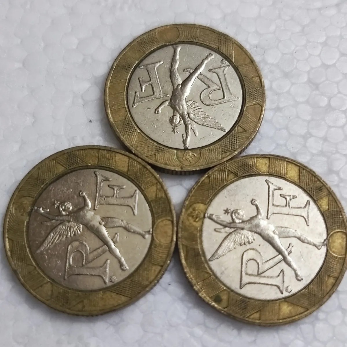 64-1 1988-1990年法国10法郎双色币一组3枚23mm 欧洲硬币21414