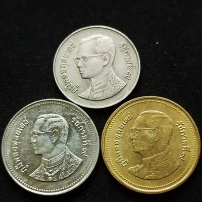 64-1 - 泰国钱币3枚,保真随机发货。