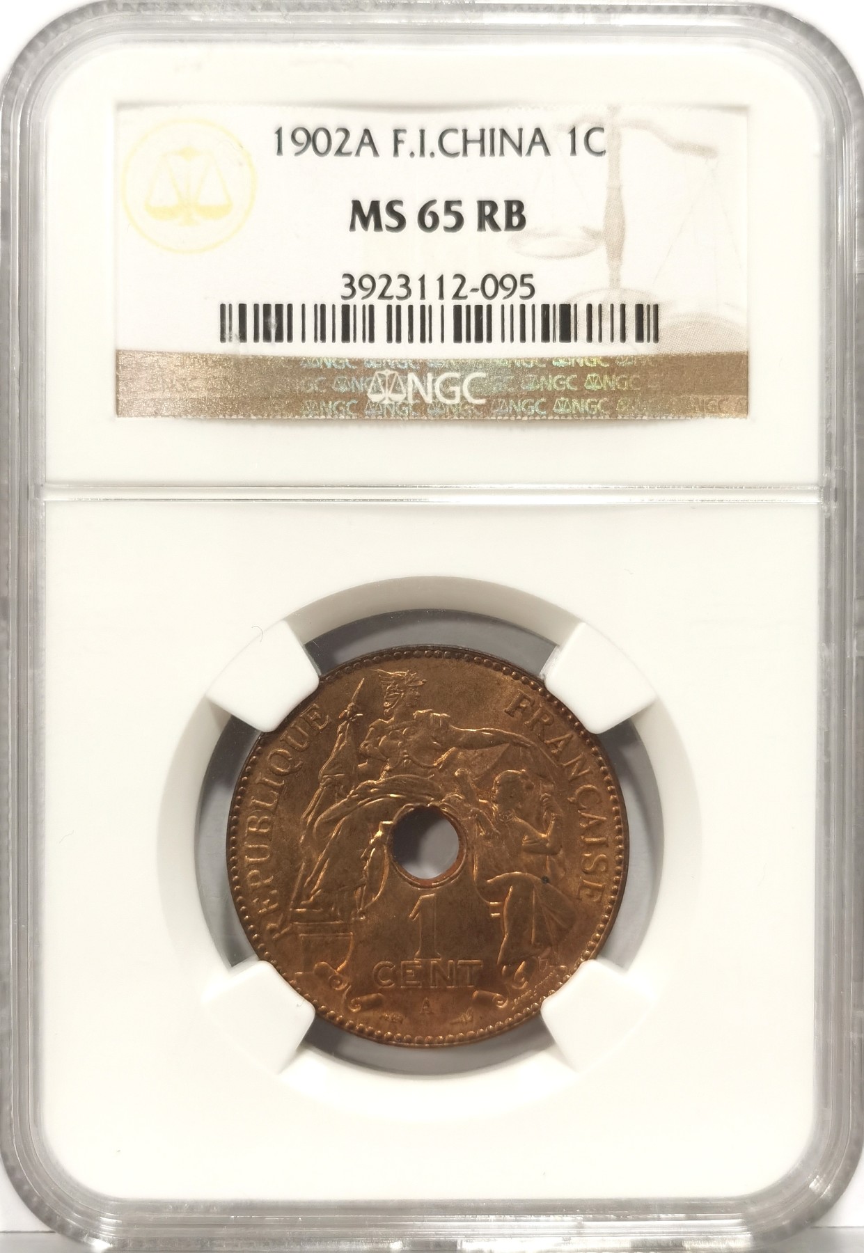 博洋堂世界钱币拍卖第057期（全场包邮） NGC MS65RB 法属印支1902年百分之一中孔铜币，红铜光饱满