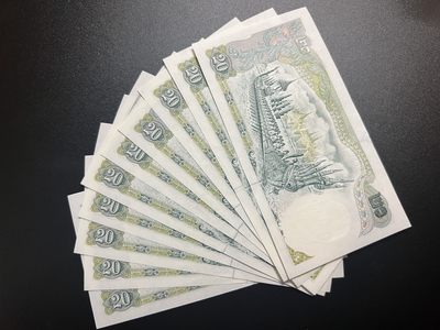 🌗乐淘淘世界纸币收藏拍卖 第36期🌓 【刀拆十连】泰国1971年纸币十张 20泰铢 龙舟 部分边缘有斑 UNC