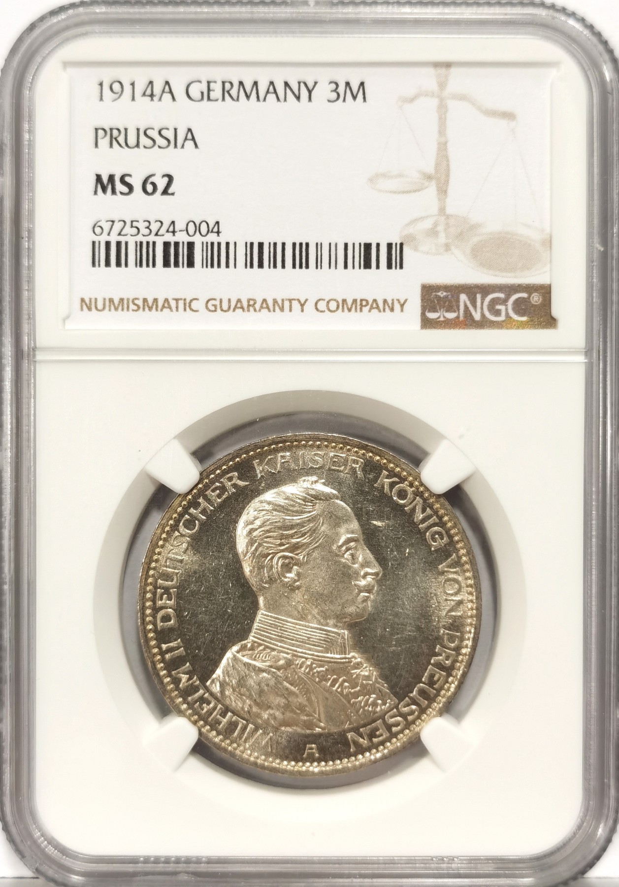 博洋堂世界钱币拍卖第057期（全场包邮） 1914年德国普鲁士威廉二世戎装登基25周年纪念3马克银币NGC-MS62，原汁原味老包浆，包浆醇厚，币面清爽干净又漂亮，打制精美，获得更高评分数量才70枚，14年版威二军装比13年版MS级的少了许多