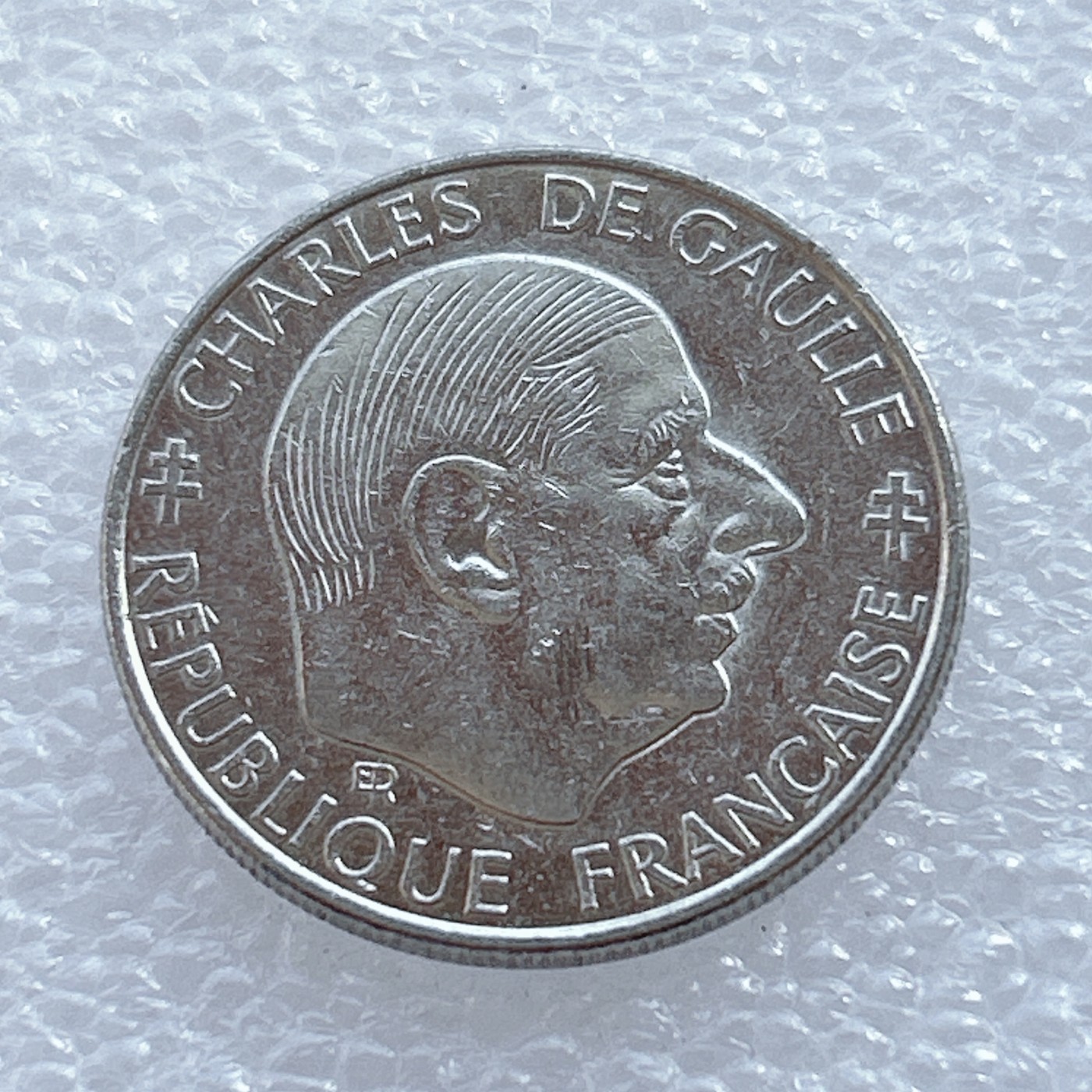 海外回流1元起拍小铺 各国钱币散币场 第2期 法国1988年第五共和国30周年戴高乐1法郎纪念币