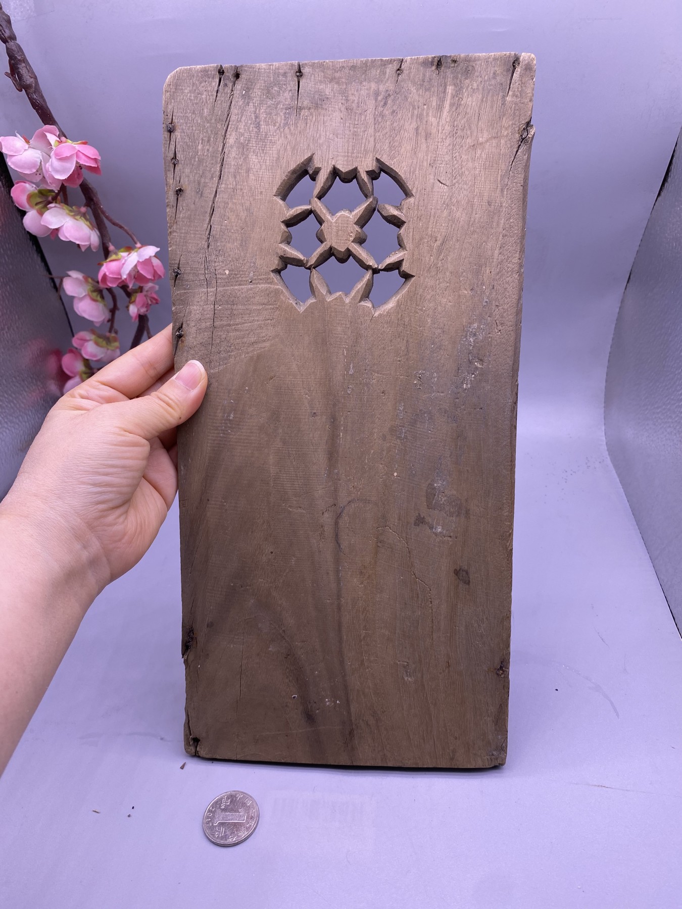 老木雕寿星，尺寸31*15厘米，品相如图，700包快递