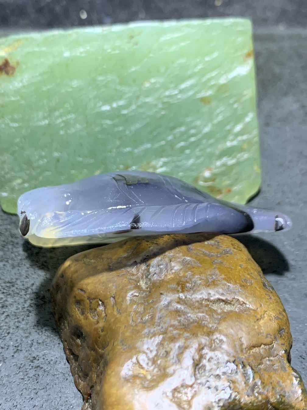 精美亚光高玉化糖心料巴西玛瑙手工雕刻富贵有余吊坠（把件）一个