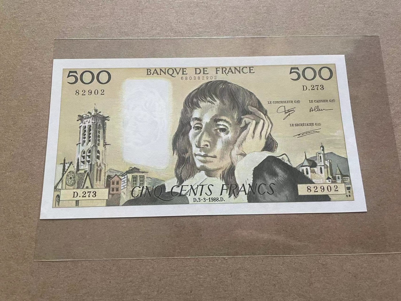 【Blue Auction】✨世界纸币精拍第409期【精】 【无47】法国 1988年500法郎 UNC-