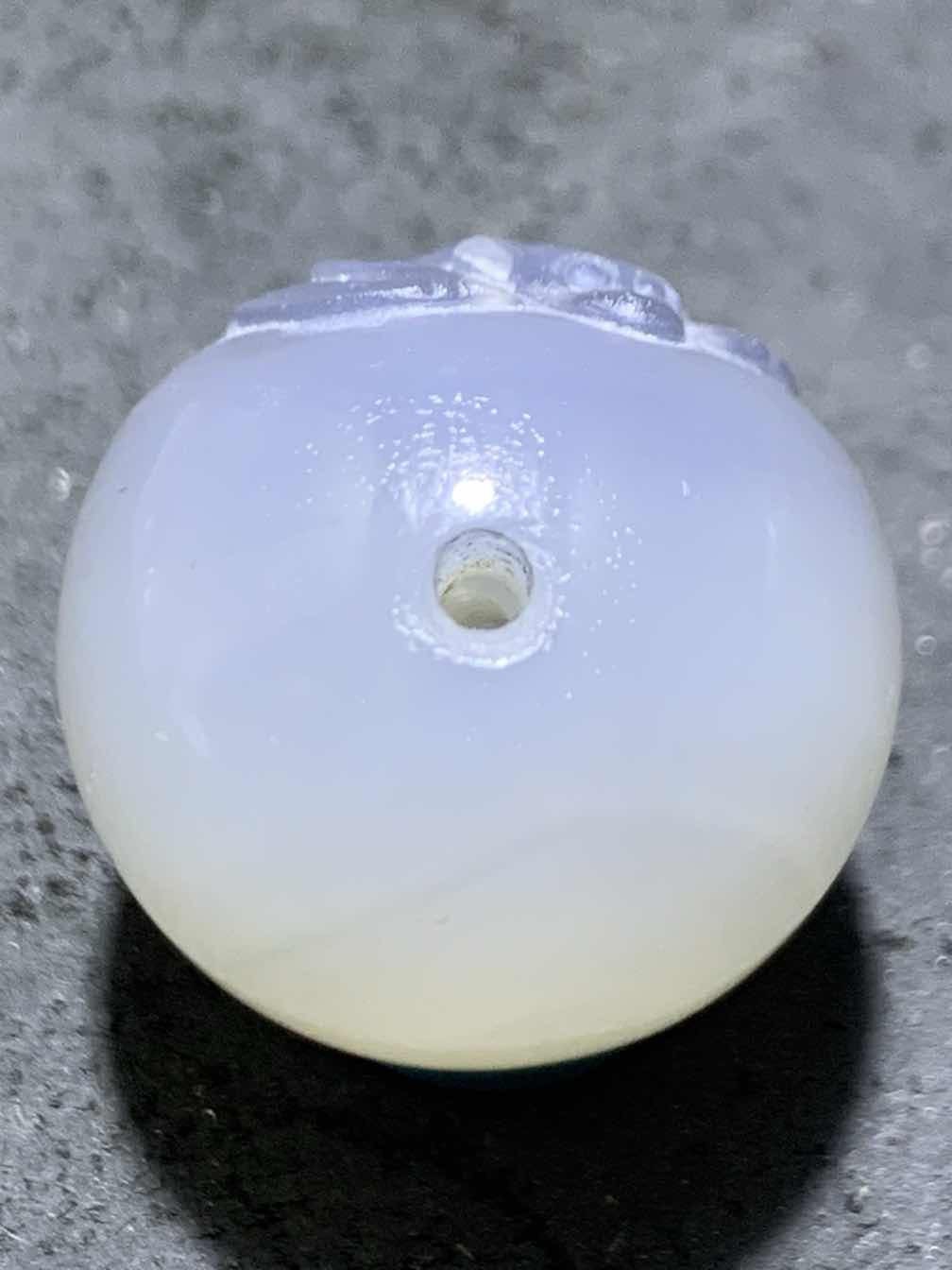 精美高玉化亚光海洋玉髓手工俏色巧雕蝙蝠随形2.0随形圆珠一个