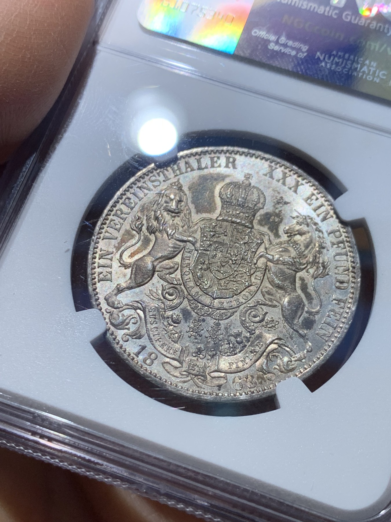 《竞宝斋》圣诞专辑  第一场  第227场 定制纪念章相赠 (全场顺丰包邮) NGC-MS62 德国1863年 汉诺威狮马泰勒银币 少见年份，币面丝滑转光感完美，严评不输给63分的状态