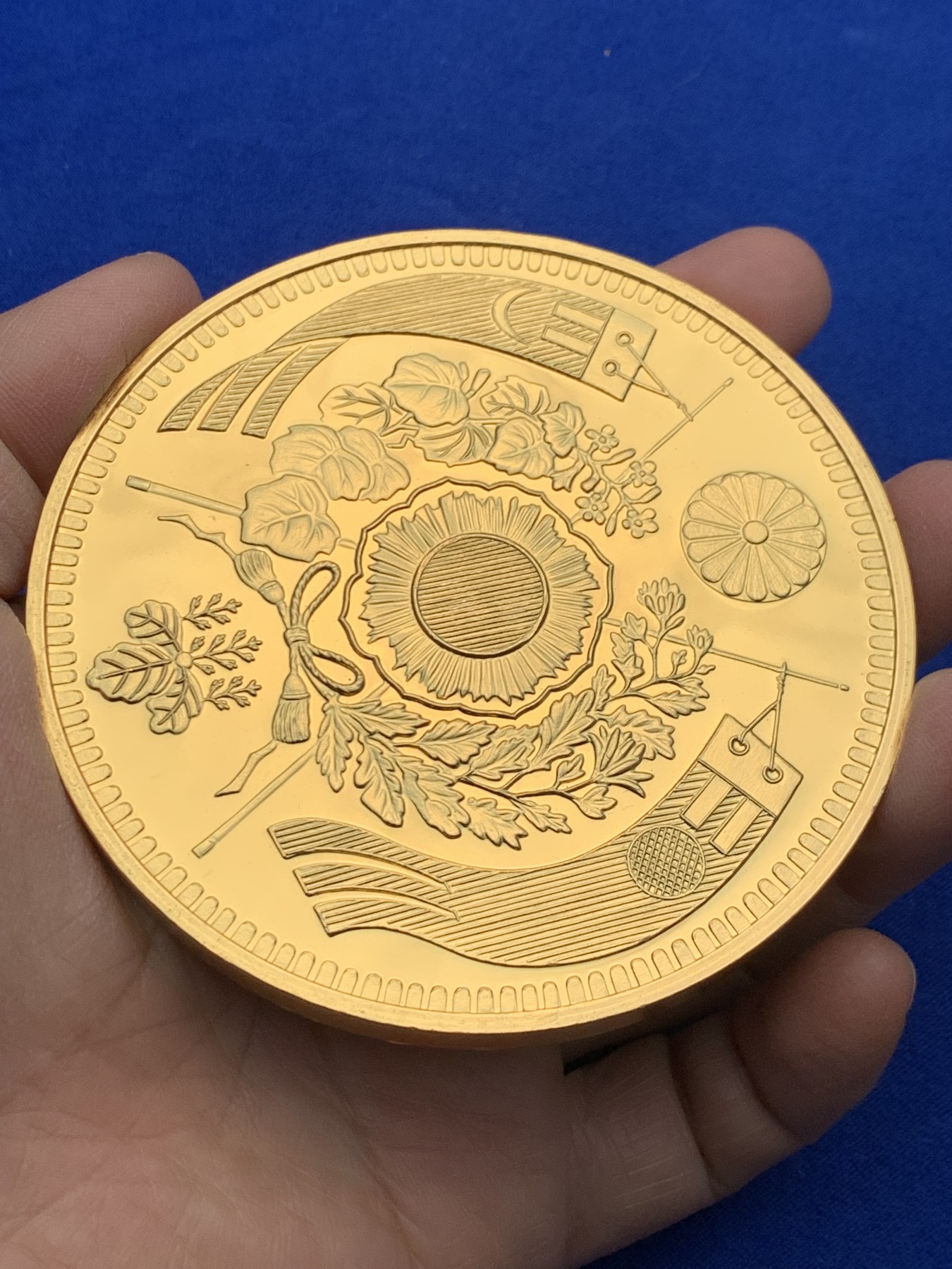 《竞宝斋》圣诞专辑  第一场  第227场 定制纪念章相赠 (全场顺丰包邮) 日本 镀金大银章 362克 仿二十元金币样式 999银 镀24k金