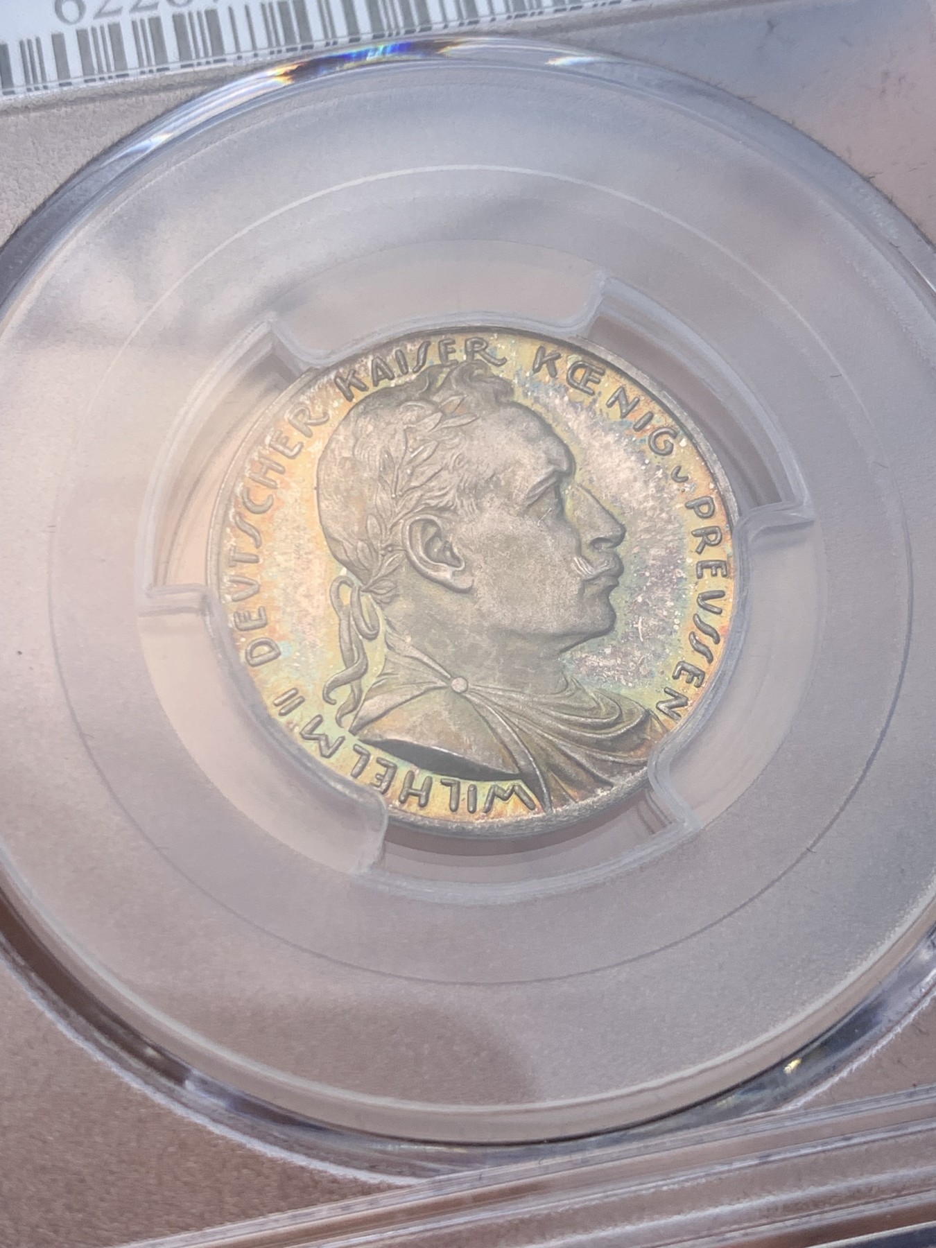 《竞宝斋》圣诞专辑  第一场  第227场 定制纪念章相赠 (全场顺丰包邮) PCGS PF66CAM 德国1913普鲁士威廉二世，精制银样币20马克，极至五彩冠军分，稀少