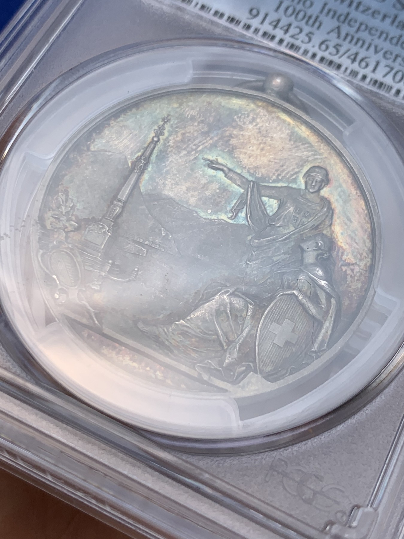 《竞宝斋》圣诞专辑  第一场  第227场 定制纪念章相赠 (全场顺丰包邮) PCGS-SP65 瑞士 1898年 蒂奇诺独立100周年 银章 五彩包浆 精致工艺 PC加厚盒 唯一冠军分