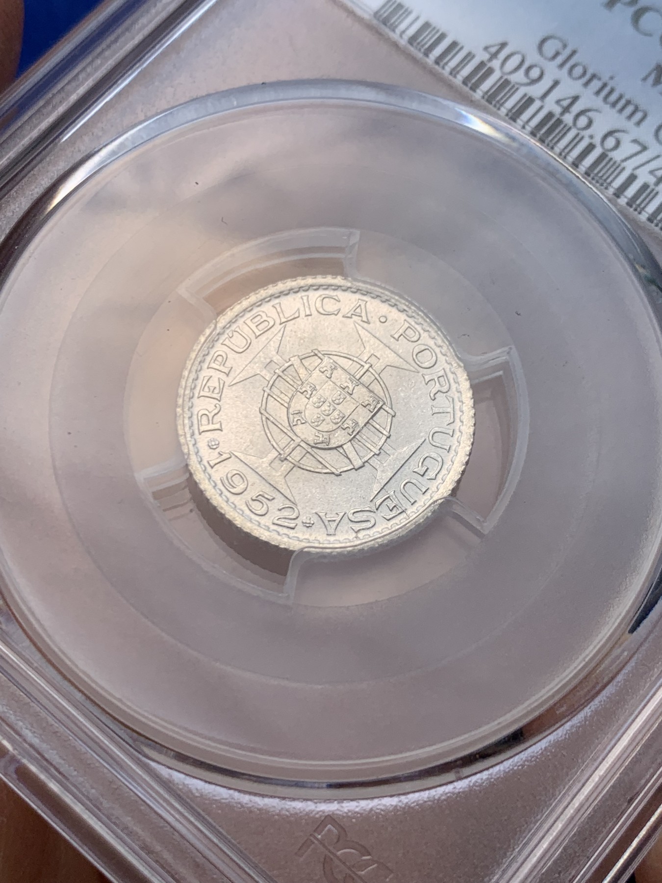 《竞宝斋》圣诞专辑  第一场  第227场 定制纪念章相赠 (全场顺丰包邮) PCGS MS67 澳门1952年1元 冠军分