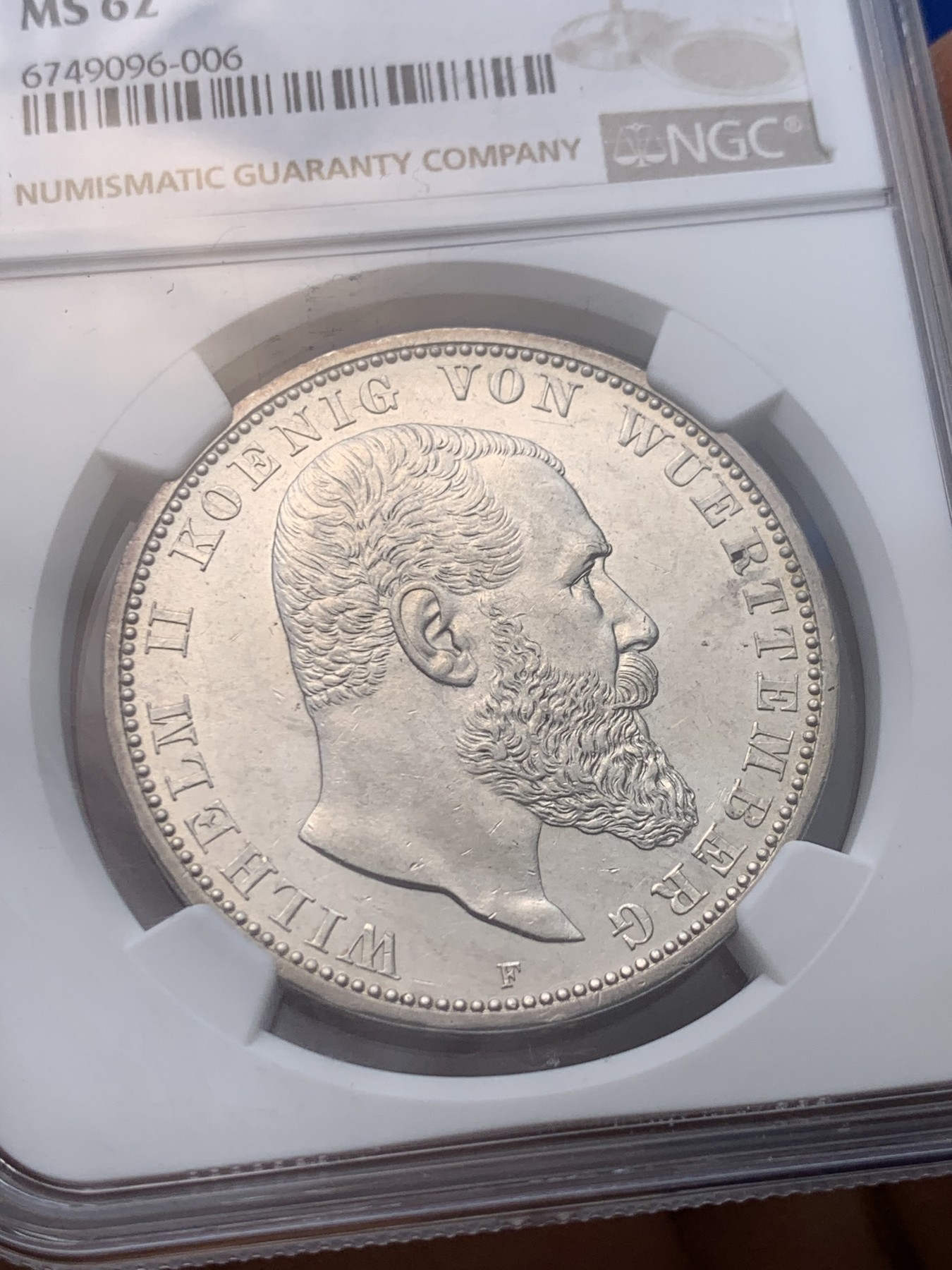 《竞宝斋》圣诞专辑  第一场  第227场 定制纪念章相赠 (全场顺丰包邮) NGC-MS62 德国 1908年 符腾堡5马克银币 流通马克高品难求，比巴伐利亚奥托少，NGC严评。