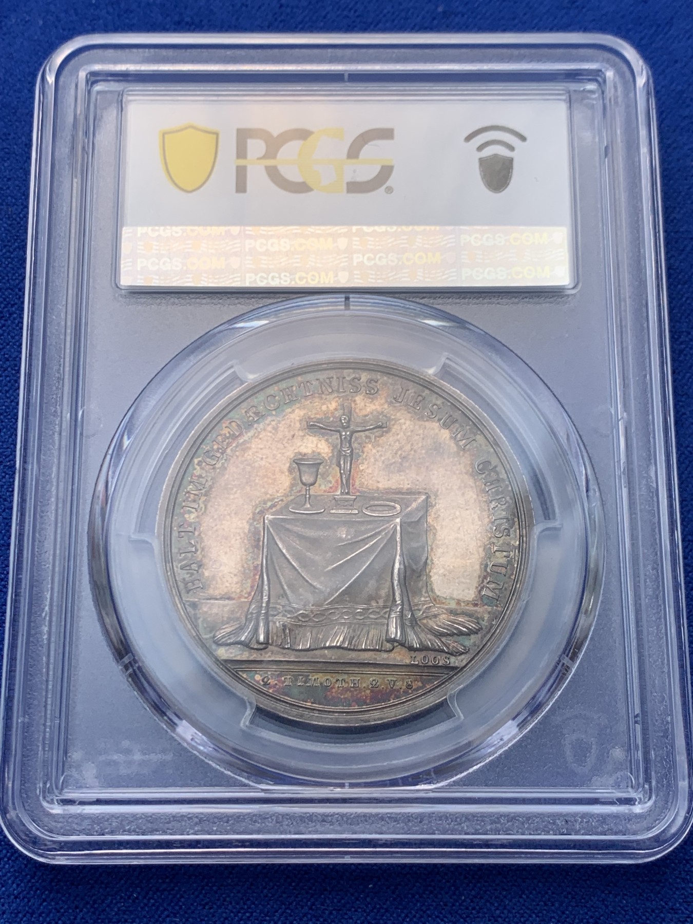 《竞宝斋》圣诞专辑  第一场  第227场 定制纪念章相赠 (全场顺丰包邮) PCGS-SP62 德国 19世纪 宗教银章 背面十字架+圣杯设计 精致工艺 绚丽五彩包浆 非常漂亮