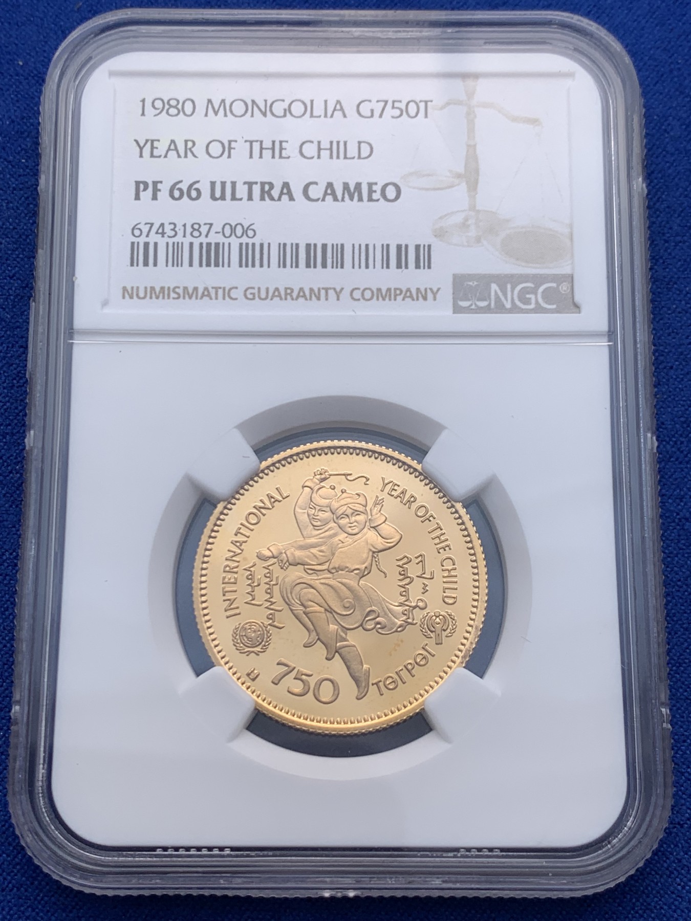 《竞宝斋》圣诞专辑  第二场  第228场 定制纪念章相赠 (全场顺丰包邮) NGC- PF66UC蒙古国1980年国际儿童年金币 18.79克900金美不胜收