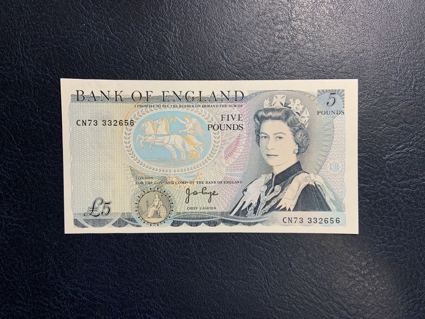 收藏联盟Quantum Auction 第313期拍卖  英国1971-72年5镑 品相UNC 首签名 稀少签名 威灵顿公爵