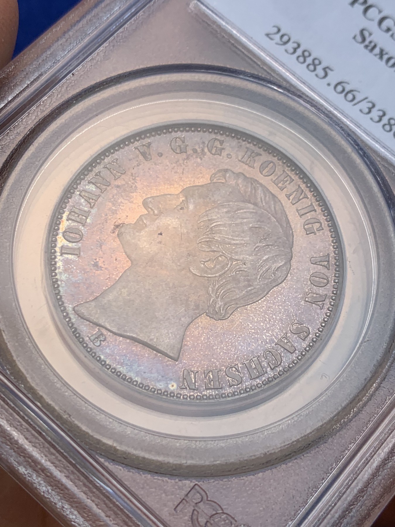 《竞宝斋》圣诞专辑  第一场  第227场 定制纪念章相赠 (全场顺丰包邮) 唯一冠军分 PCGS PR66 德国 1869 萨克森 双狮泰勒 紫罗兰包浆 底板如镜，P早期盒装 可遇不可求的状态