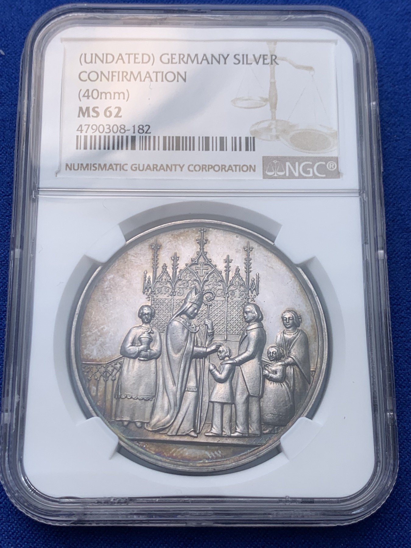 《竞宝斋》圣诞专辑  第一场  第227场 定制纪念章相赠 (全场顺丰包邮) NGC-MS62 德国 19世纪 教皇加冕 大银章 背面五彩 圣母抱婴设计 镜面底板 很漂亮