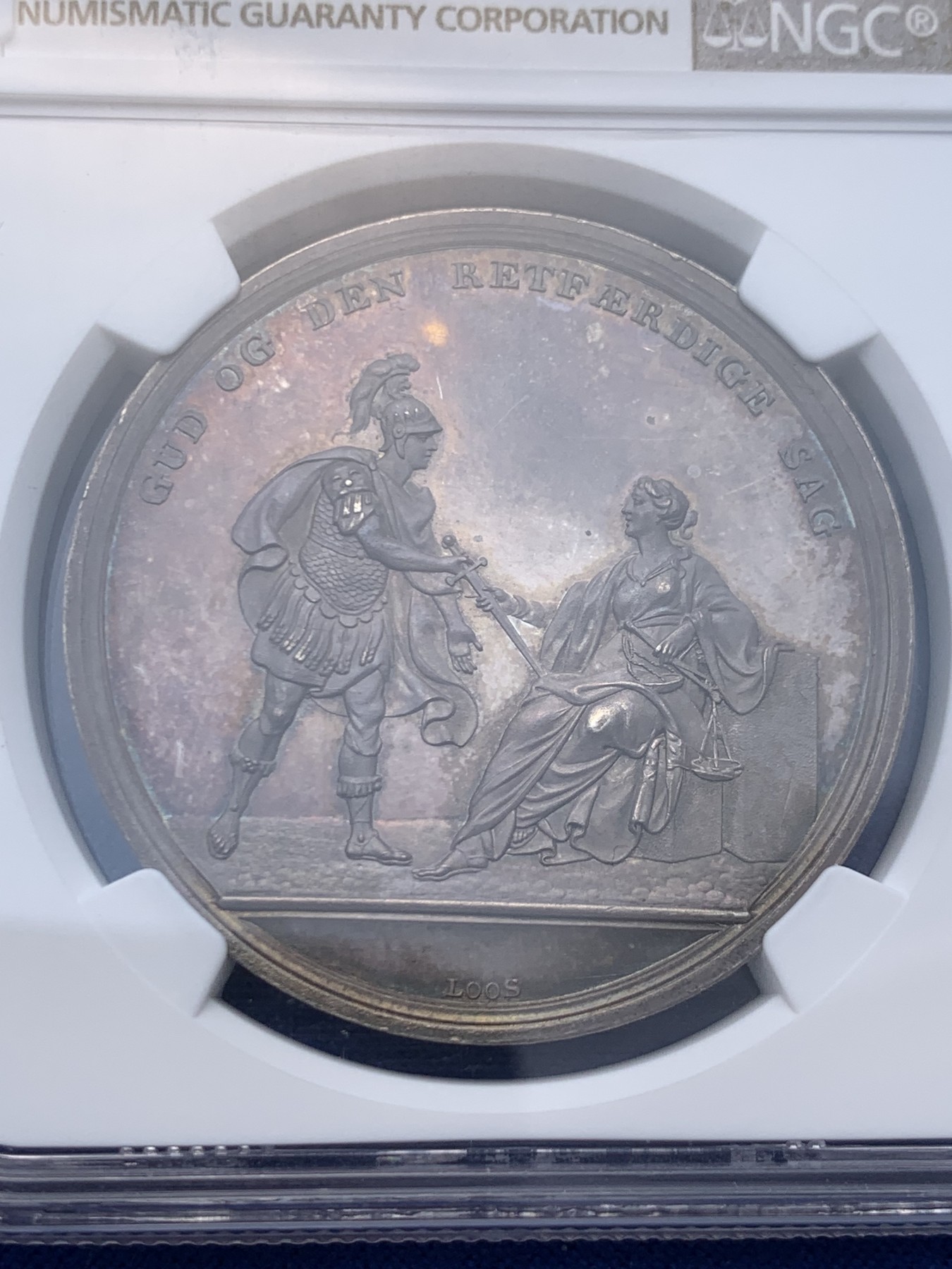 《竞宝斋》圣诞专辑  第一场  第227场 定制纪念章相赠 (全场顺丰包邮) NGC MS65 丹麦1801银章，哥本哈根战役，名家loos经典之作。镜面五彩冠军分数完美品。