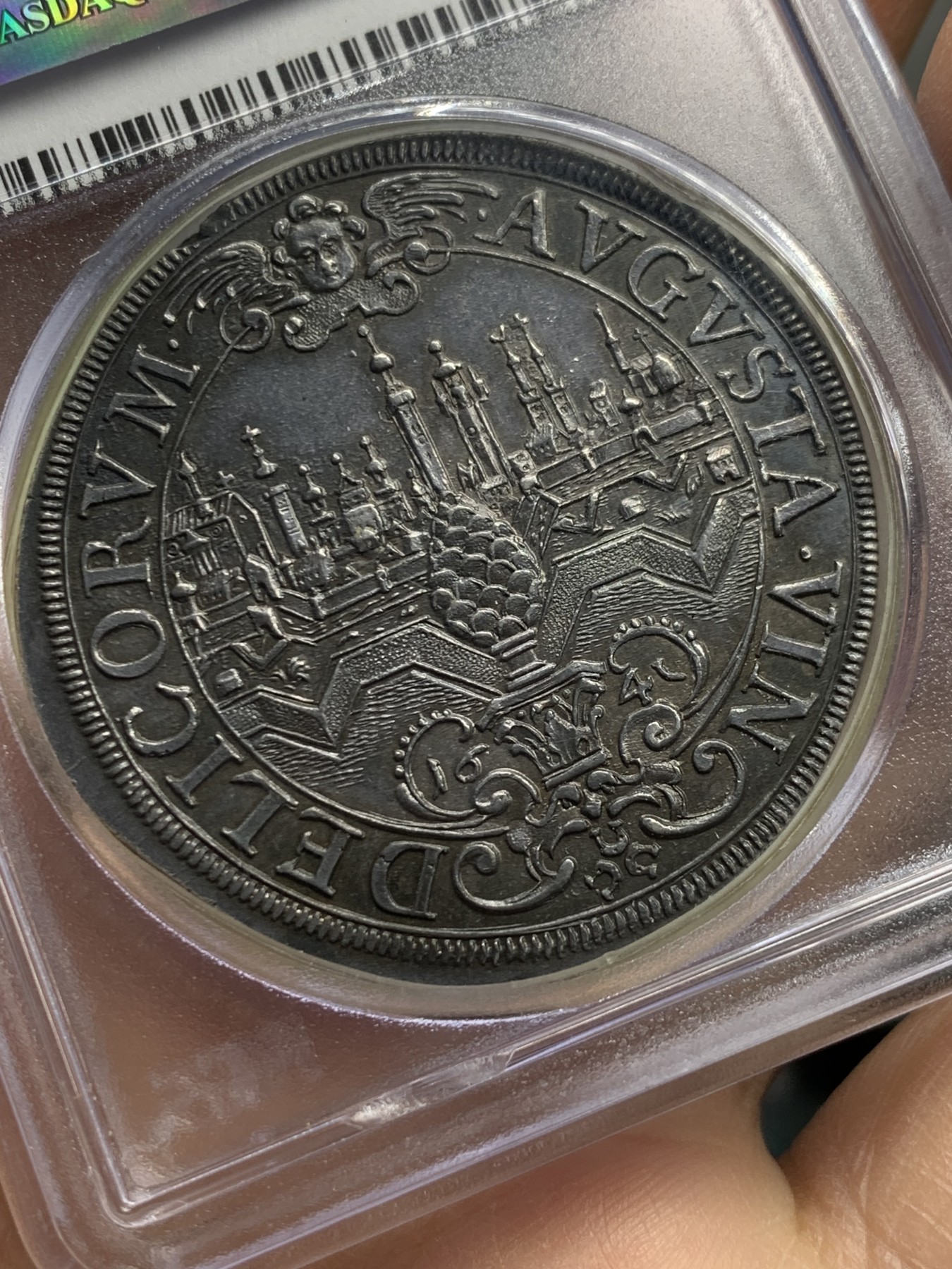 《竞宝斋》圣诞专辑  第二场  第228场 定制纪念章相赠 (全场顺丰包邮) 推荐！PCGS MS64 神圣罗马帝国 1641 奥格斯堡大泰勒，双面包浆均匀 近乎完美的状态 将近400年的岁月 类似的包浆币21年拍了5760美元